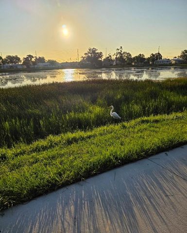 4821 72ND AVENUE N, Pinellas Park, FL 33781