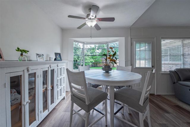 16111 La Cabana Drive, Houston, TX 77062