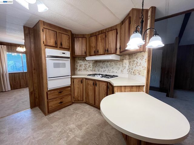 4141 Deep Creek Rd 212, Fremont, CA 94555