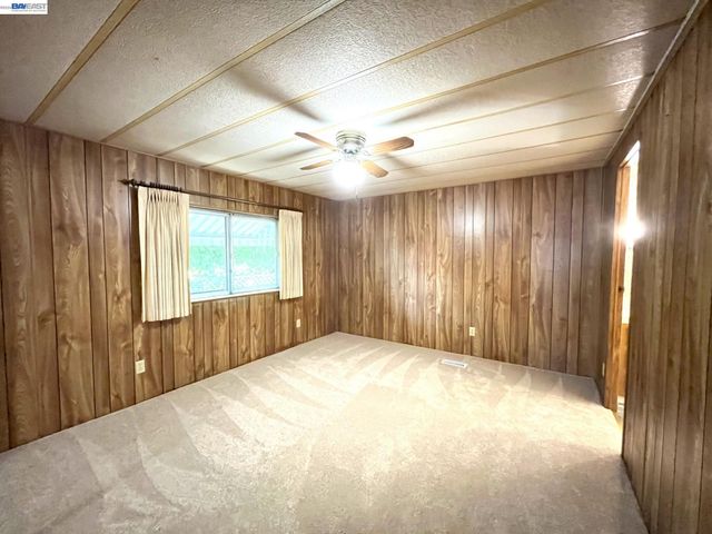 4141 Deep Creek Rd 212, Fremont, CA 94555