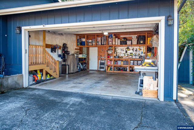 5440 Val View Dr SE, Turner, OR 97392