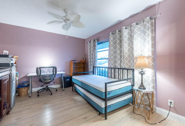 2381 SHADY Lane B, Delray Beach, FL 33445