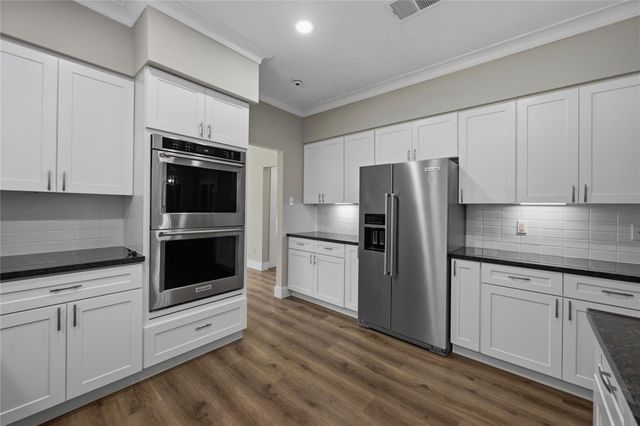 2903 Crystal Falls Drive, Kingwood, TX 77345