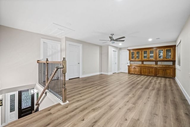 2903 Crystal Falls Drive, Kingwood, TX 77345
