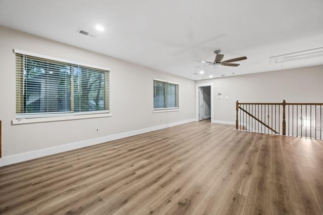 2903 Crystal Falls Drive, Kingwood, TX 77345