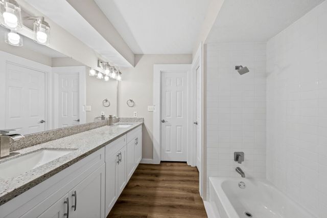 2903 Crystal Falls Drive, Kingwood, TX 77345