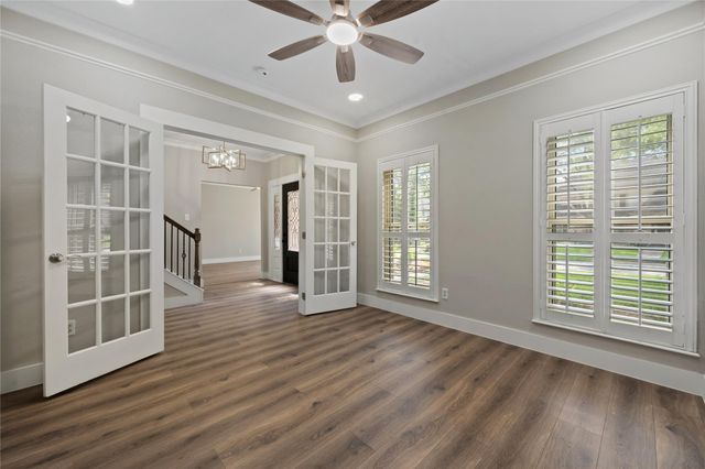 2903 Crystal Falls Drive, Kingwood, TX 77345