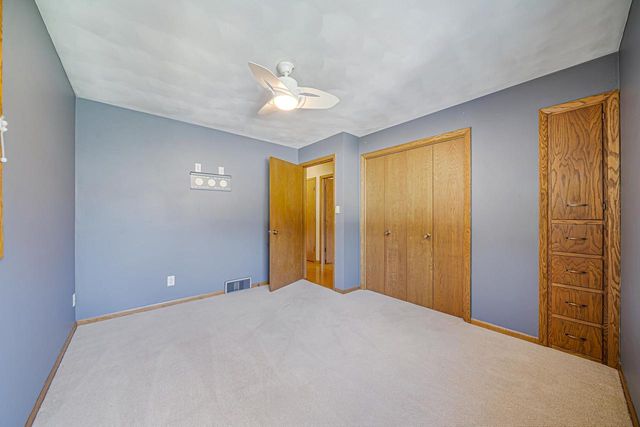 1708 N LINWOOD AVENUE, Appleton, WI 54914