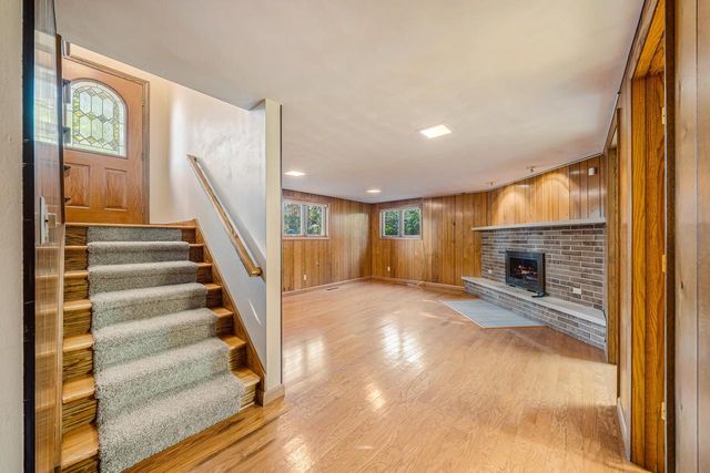 1708 N LINWOOD AVENUE, Appleton, WI 54914