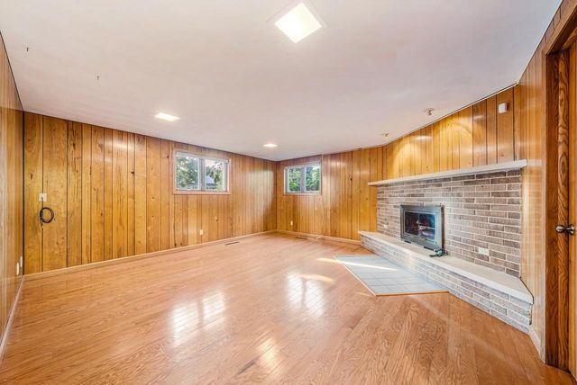1708 N LINWOOD AVENUE, Appleton, WI 54914