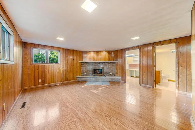 1708 N LINWOOD AVENUE, Appleton, WI 54914