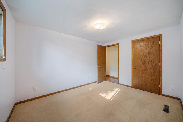 1708 N LINWOOD AVENUE, Appleton, WI 54914