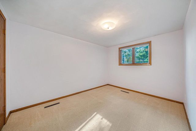 1708 N LINWOOD AVENUE, Appleton, WI 54914