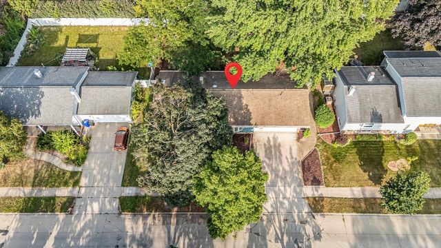 1708 N LINWOOD AVENUE, Appleton, WI 54914