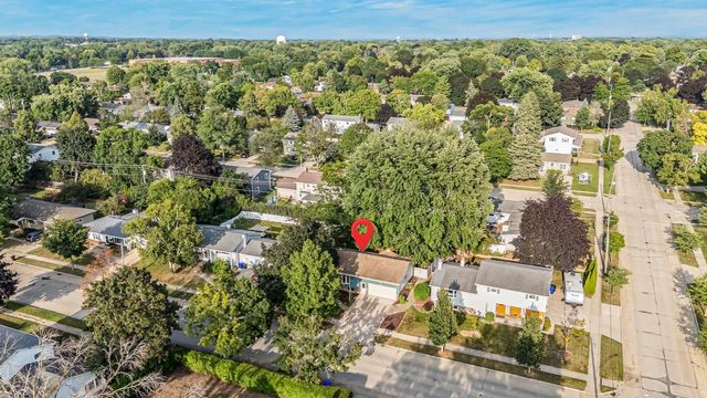 1708 N LINWOOD AVENUE, Appleton, WI 54914
