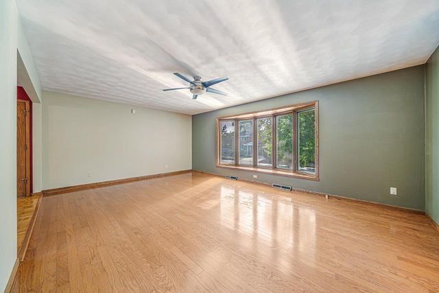 1708 N LINWOOD AVENUE, Appleton, WI 54914