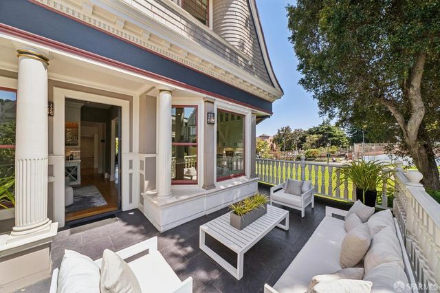 50 Carmelita Street, San Francisco, CA 94117