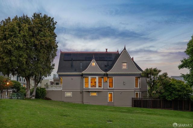 50 Carmelita Street, San Francisco, CA 94117