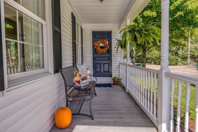 116 North Avenue, Attleboro, MA 02703