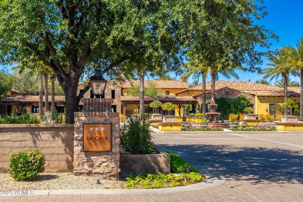 56 E CAMELLIA Way, Queen Creek, AZ 85140 — photo 5