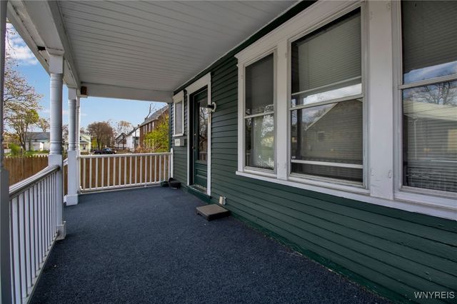 301 East North Street, Buffalo, NY 14204