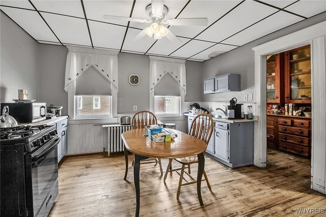 301 East North Street, Buffalo, NY 14204