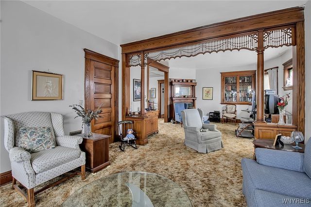 301 East North Street, Buffalo, NY 14204