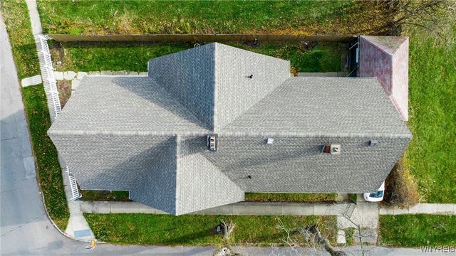 301 East North Street, Buffalo, NY 14204