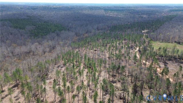 2028 Cook Rd, Powhatan, VA 23139