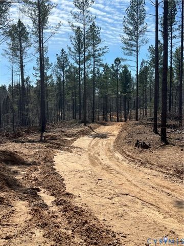 2028 Cook Rd, Powhatan, VA 23139