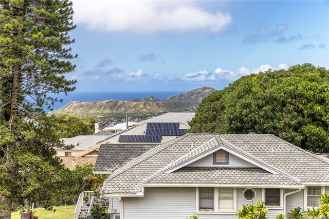 4556 Sierra Drive, Honolulu, HI 96816