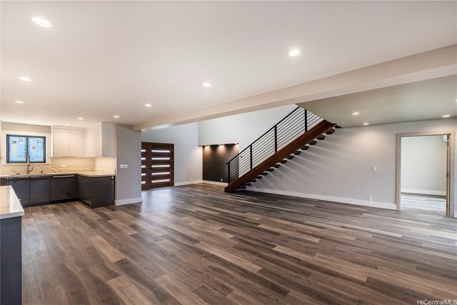 4556 Sierra Drive, Honolulu, HI 96816