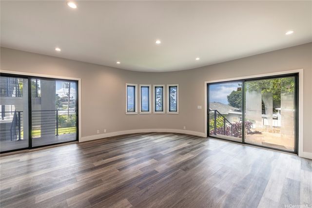 4556 Sierra Drive, Honolulu, HI 96816