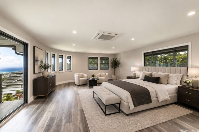 4556 Sierra Drive, Honolulu, HI 96816