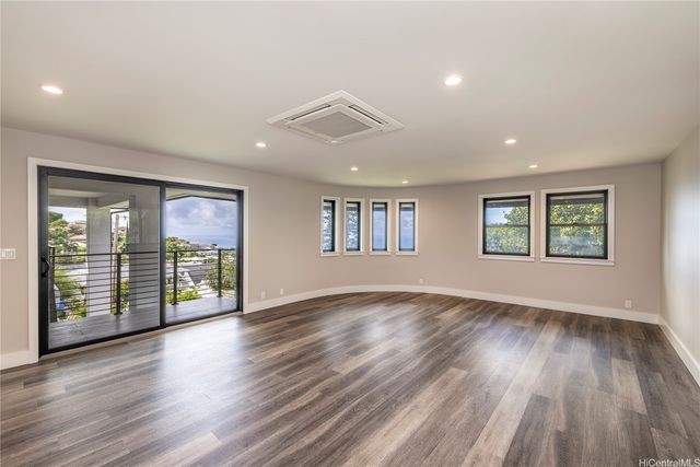4556 Sierra Drive, Honolulu, HI 96816