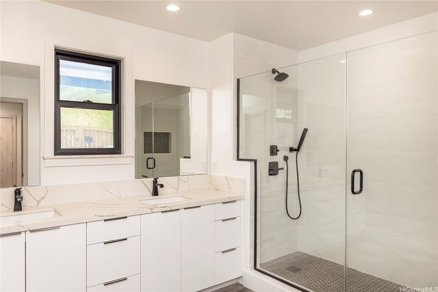 4556 Sierra Drive, Honolulu, HI 96816