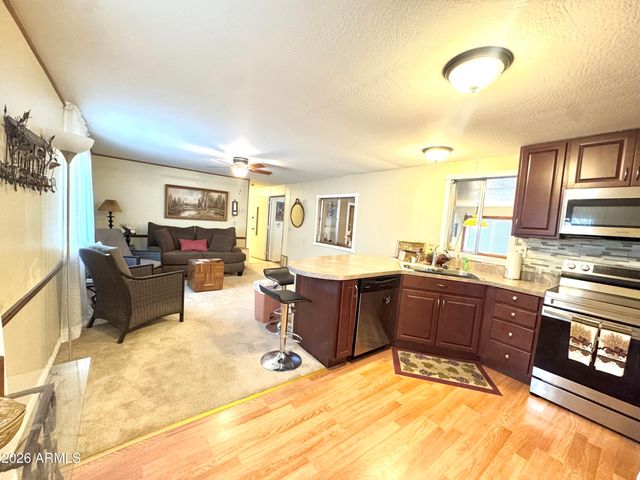 45 E Fairlane Road, Munds Park, AZ 86017