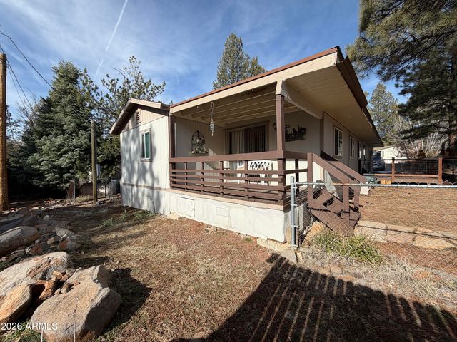45 E Fairlane Road, Munds Park, AZ 86017