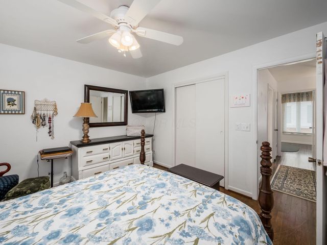 108 E Dublin Granville Road, O, Worthington, OH 43085