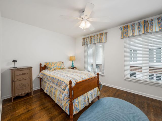 108 E Dublin Granville Road, O, Worthington, OH 43085
