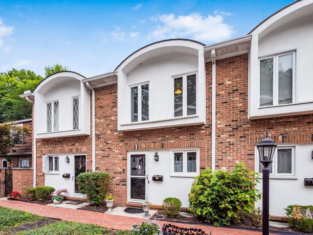 108 E Dublin Granville Road, O, Worthington, OH 43085