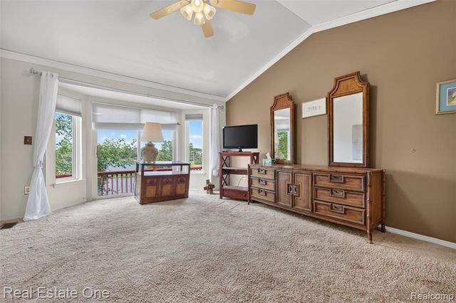 510 Boulder Lake Drive, Oxford, MI 48371