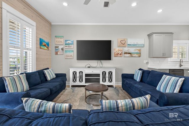 521 E 1st Avenue J, Gulf Shores, AL 36542