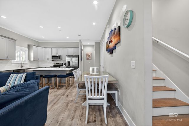 521 E 1st Avenue J, Gulf Shores, AL 36542