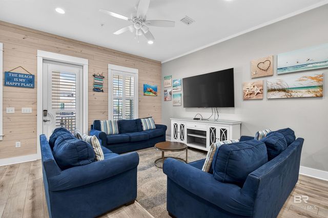 521 E 1st Avenue J, Gulf Shores, AL 36542