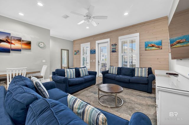 521 E 1st Avenue J, Gulf Shores, AL 36542