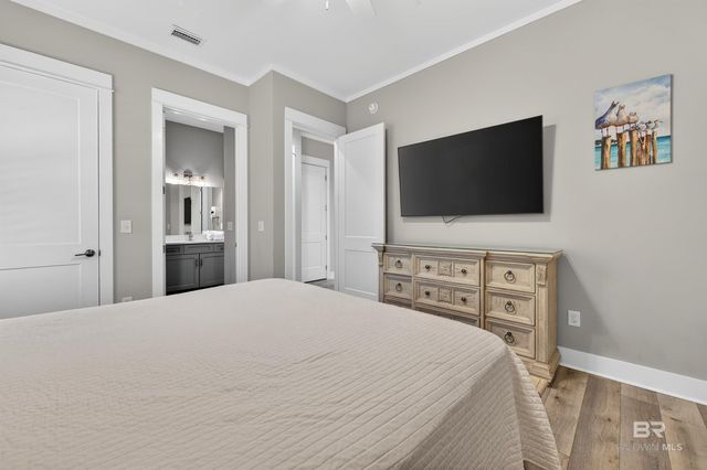 521 E 1st Avenue J, Gulf Shores, AL 36542