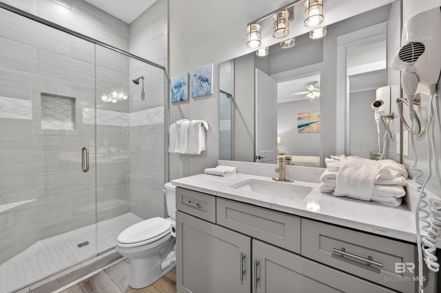 521 E 1st Avenue J, Gulf Shores, AL 36542