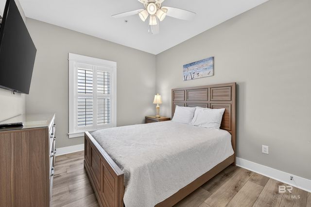 521 E 1st Avenue J, Gulf Shores, AL 36542