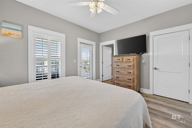 521 E 1st Avenue J, Gulf Shores, AL 36542